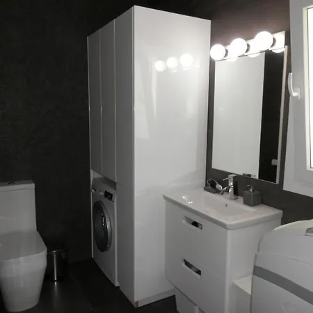 Amazing With Panoramic Sea View *